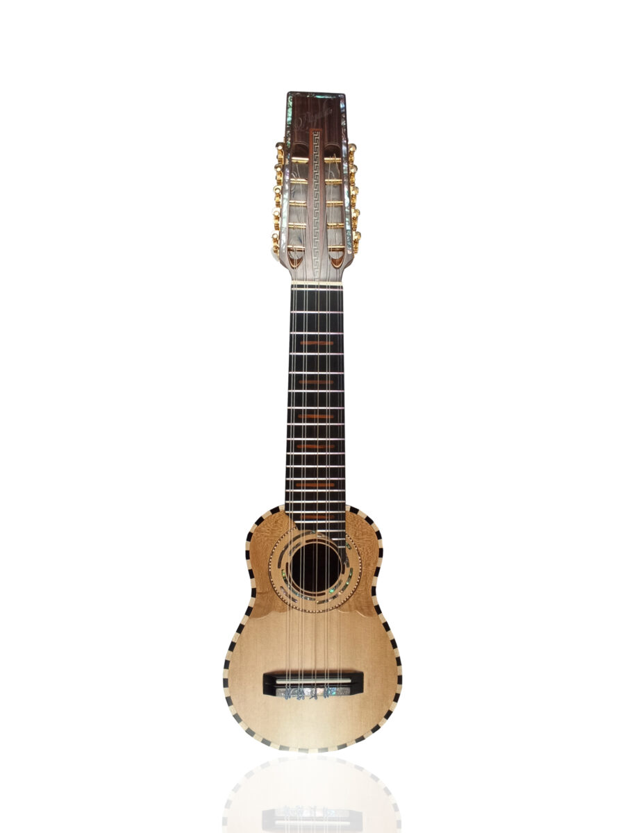 Charango Modelo: Nina-121