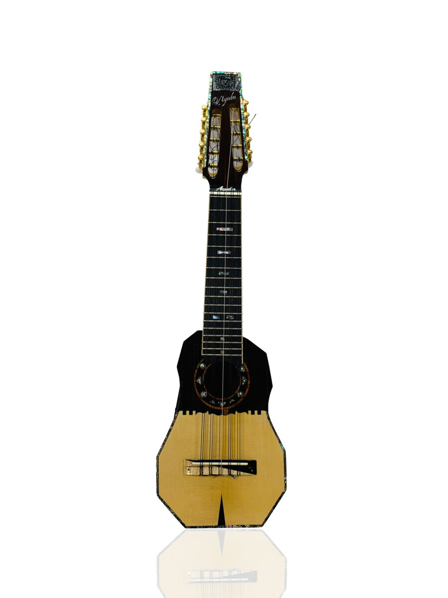 Charango Modelo: Nina