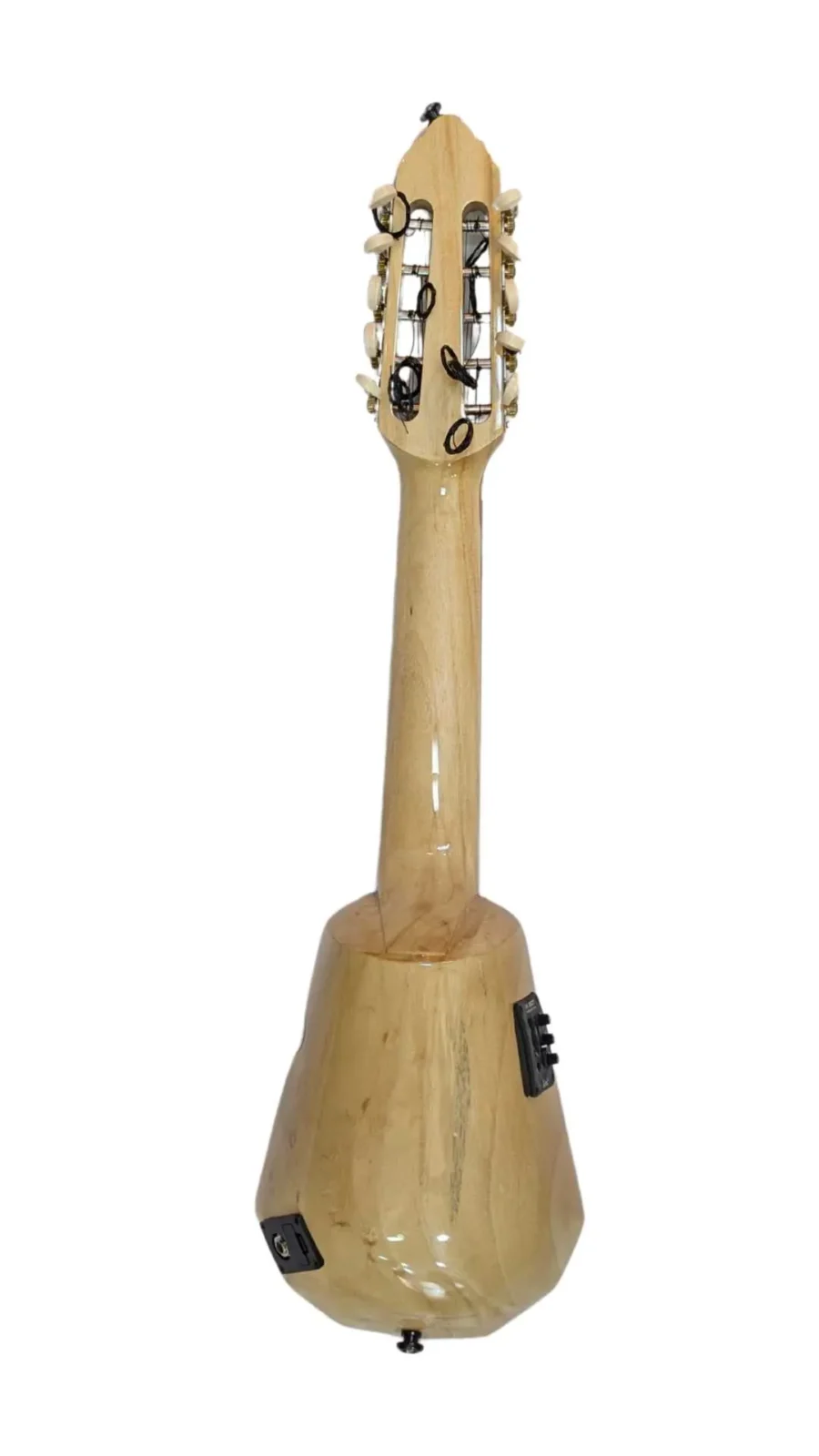 Charango-kjarkas-eq-cuerpo